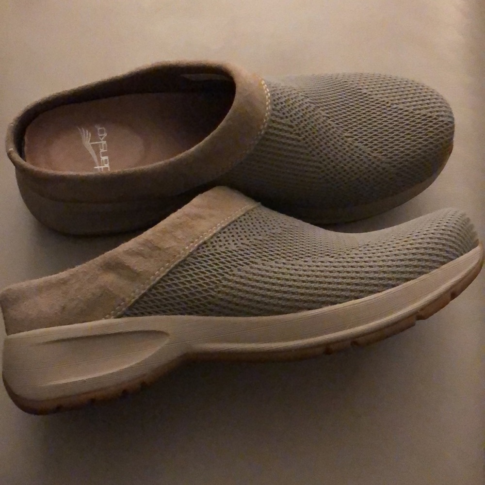 dansko clogs - Picture 5 of 5